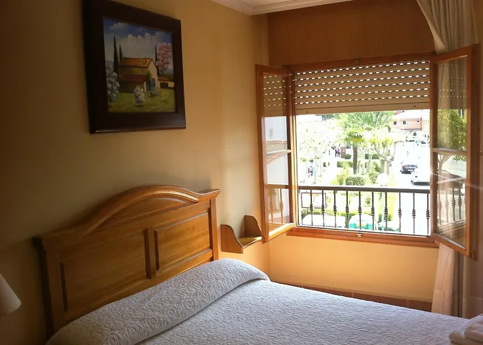 Hostal Puerta La Villa Tordesillas